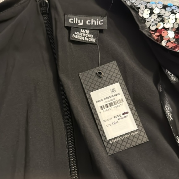 City Chic Irresistible Long Sleeve Sequin Faux Wrap Dress NWT - Picture 7 of 9